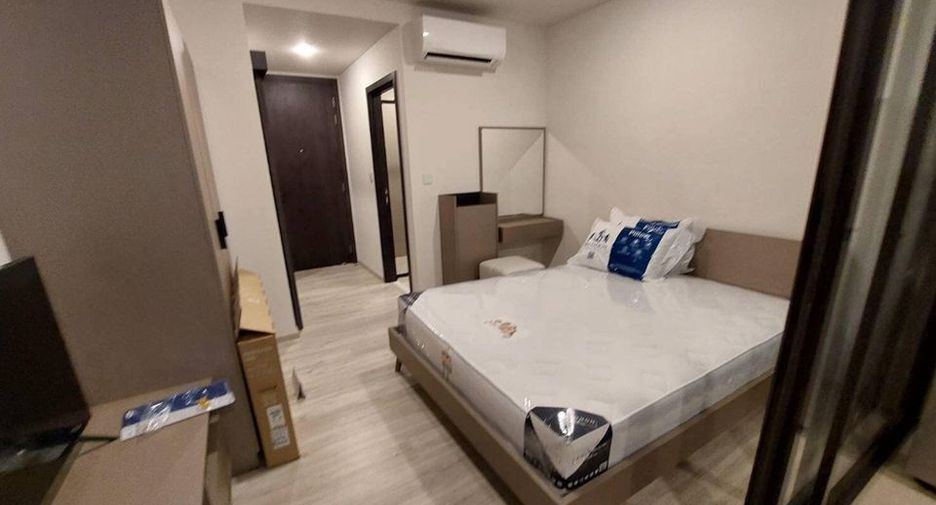 Condo en alquiler de 1 habitaciones en Huai Khwang, Bangkok