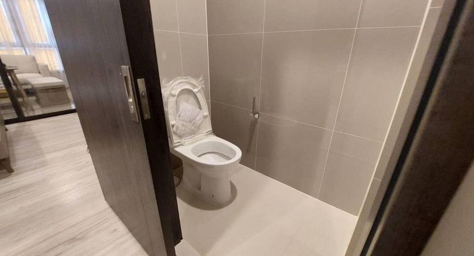 Condo en alquiler de 1 habitaciones en Huai Khwang, Bangkok