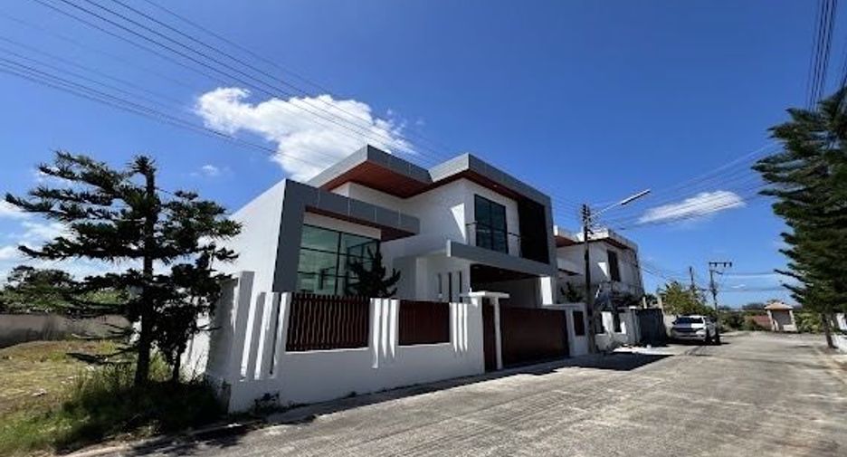 À vendre 3 chambres villa à Thalang, Phuket