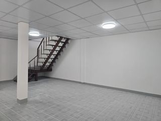 Reihenhaus zum Kauf und zur Miete mit 3 Zimmer in Huai Khwang, Bangkok