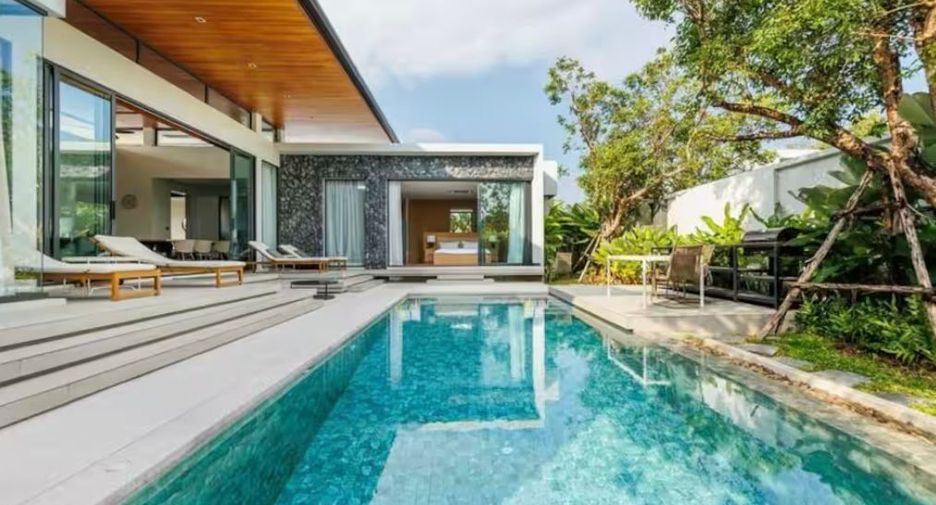 For sale 3 bedrooms villa in Thalang, Phuket