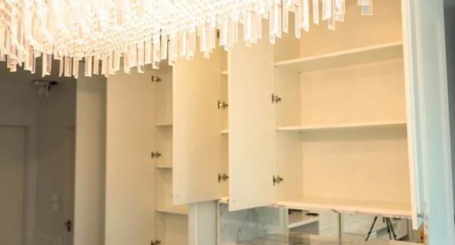 Casa en venta y en alquiler de 4 habitaciones en Prawet, Bangkok