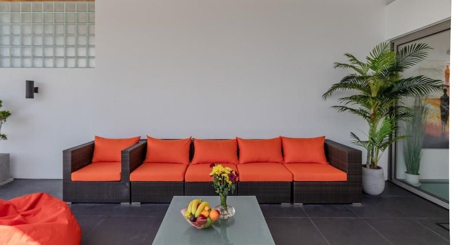 For sale 3 bedrooms villa in Kathu, Phuket
