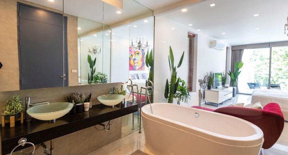 For sale 3 bedrooms villa in Kathu, Phuket