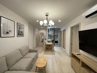Condo en alquiler de 2 habitaciones en Pathum Wan, Bangkok