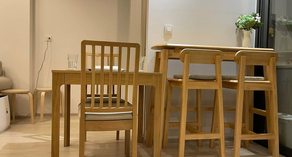 For rent 2 bedrooms condo in Pathum Wan, Bangkok