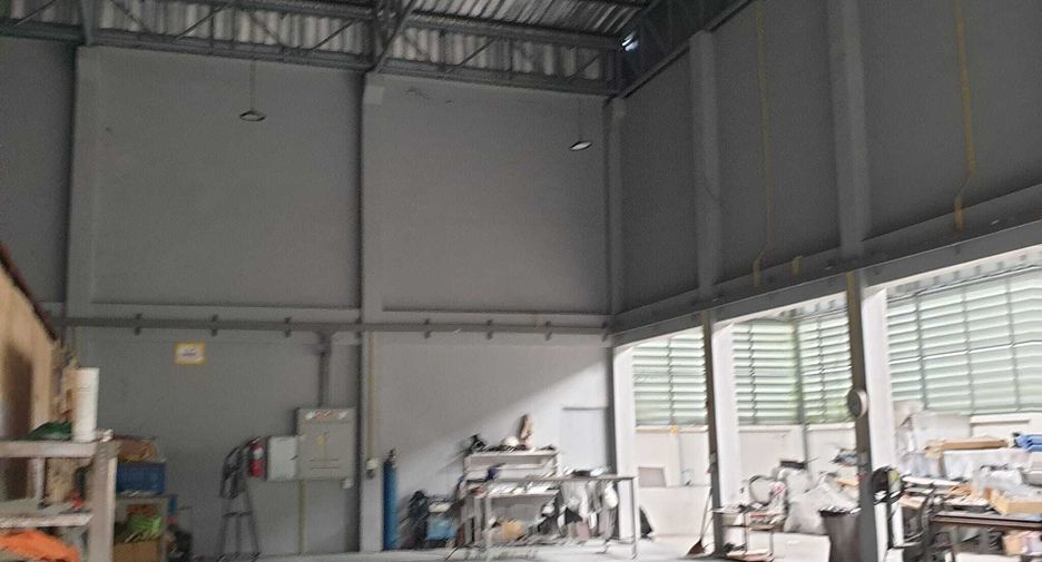 出售 3 卧室 独立屋 在 Bang Sao Thong, Samut Prakan