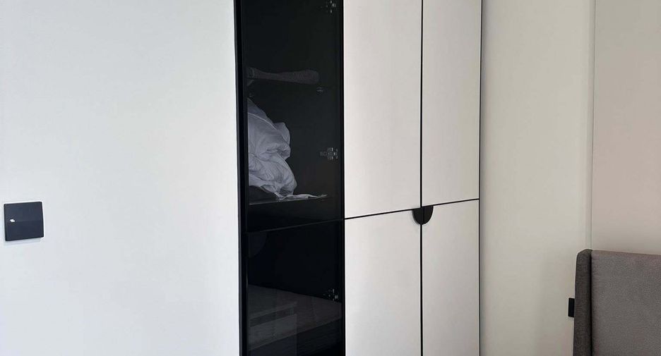 For rent studio condo in Khlong San, Bangkok