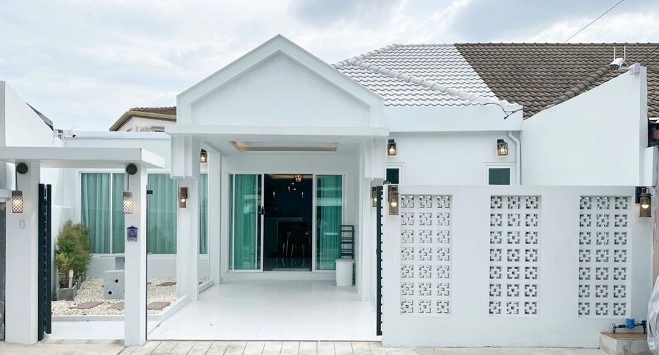 For sale 3 bedrooms house in Mueang Phuket, Phuket