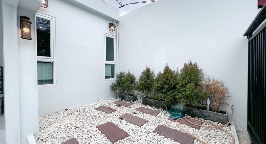 For sale 3 bedrooms house in Mueang Phuket, Phuket