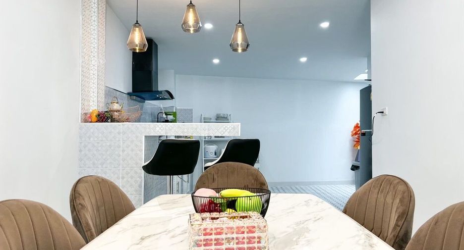 For sale 3 bedrooms house in Mueang Phuket, Phuket