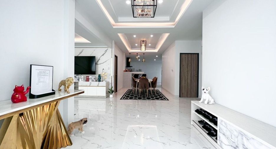 For sale 3 bedrooms house in Mueang Phuket, Phuket