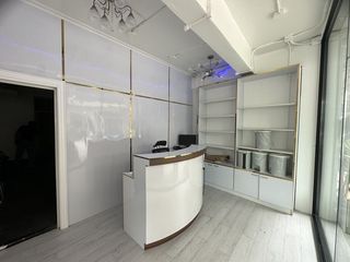 For rent retail Space in Khlong San, Bangkok