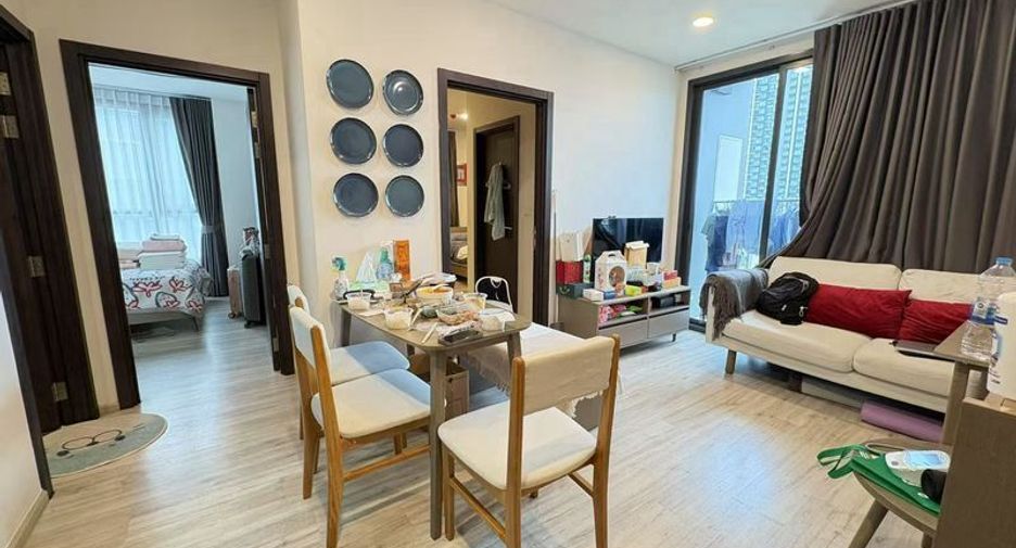 À vendre 2 chambres condo à Huai Khwang, Bangkok