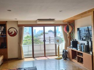 出售 4 卧室 公寓 在 Khlong Toei, 曼谷