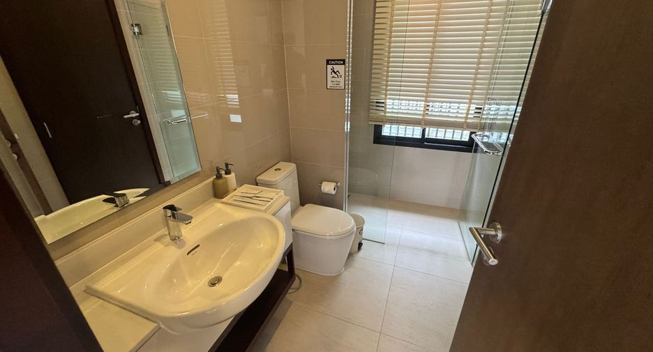 À vendre 5 chambres villa à Thalang, Phuket