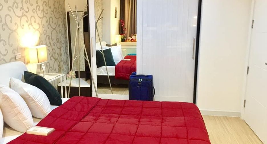 Condo en alquiler de 1 habitaciones en Huai Khwang, Bangkok