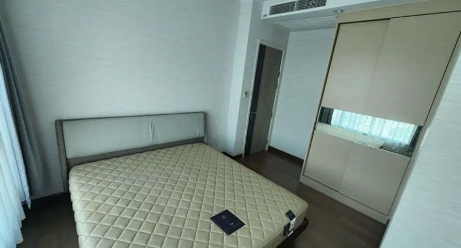 For rent 2 bedrooms condo in Ratchathewi, Bangkok