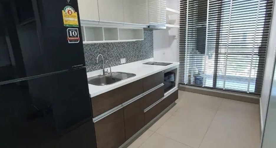 For rent 2 bedrooms condo in Ratchathewi, Bangkok