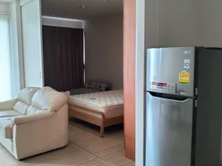 For rent studio condo in Khlong San, Bangkok