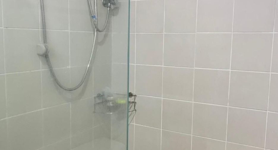 For rent 2 bedrooms condo in Ratchathewi, Bangkok