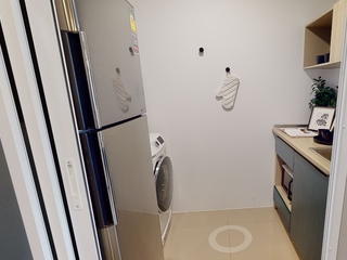 For sale 2 bedrooms condo in Bangkok Noi, Bangkok