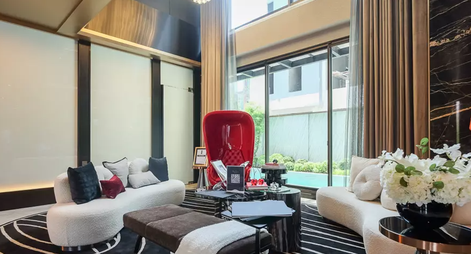 À vendre 4 chambres maison à Bang Kapi, Bangkok