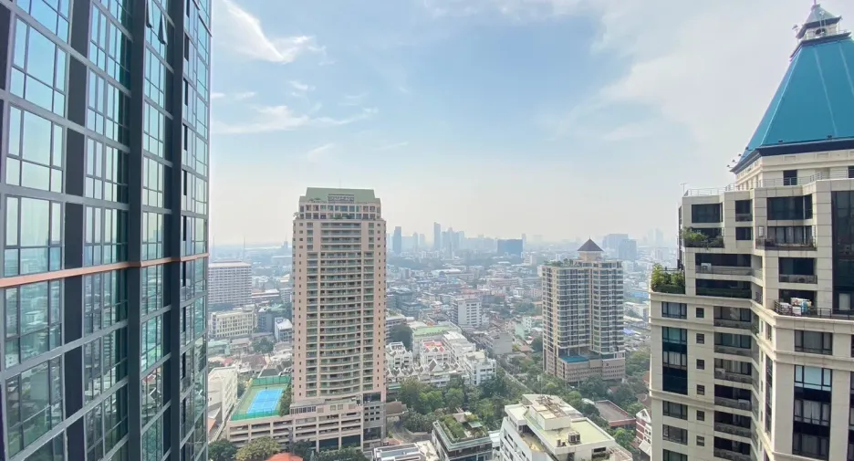 For rent 2 ベッドルーム condo in Sathon, Bangkok