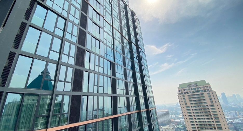 For rent 2 ベッドルーム condo in Sathon, Bangkok