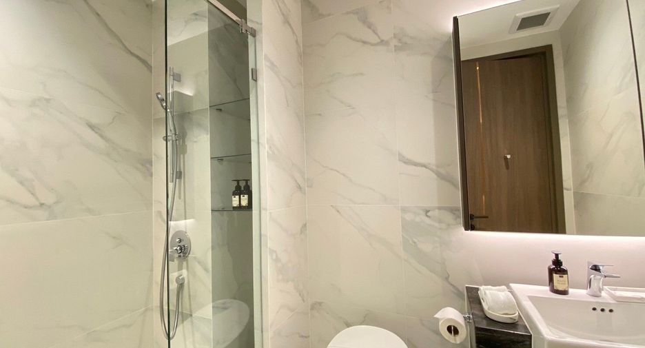 For rent 2 ベッドルーム condo in Sathon, Bangkok