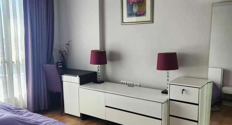 For sale 1 bed condo in Khlong San, Bangkok