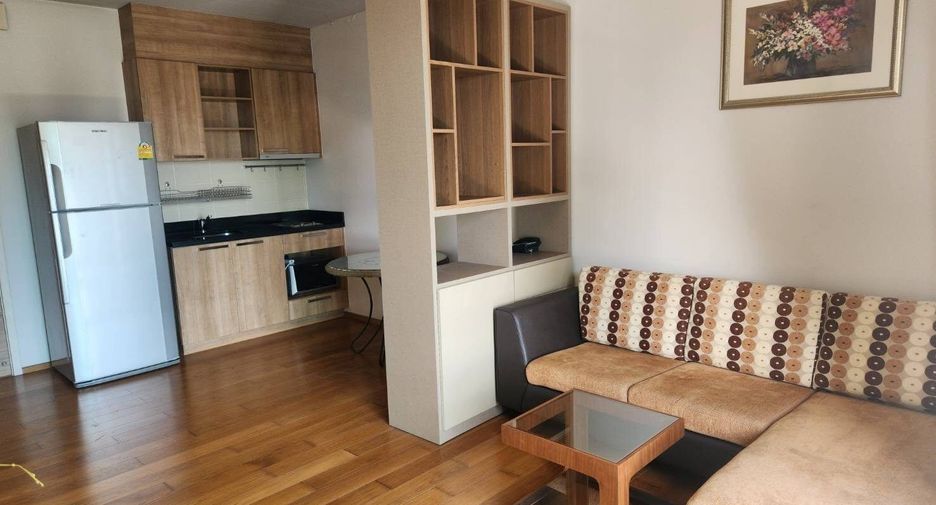 For sale 1 bed condo in Khlong San, Bangkok