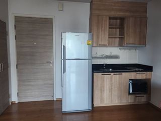 Продажа 1 кровать кондо в Кхлонг Сан, Бангкок