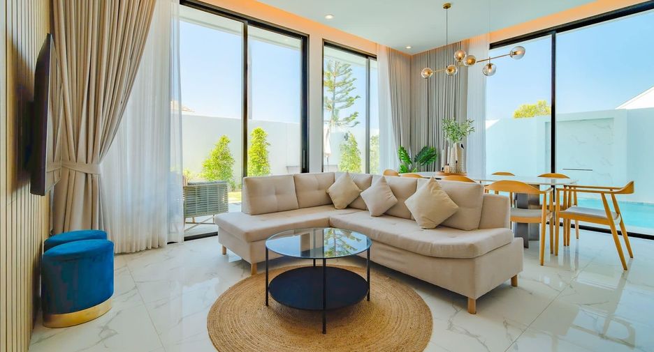 For sale and for rent 4 bedrooms villa in Thalang, Phuket