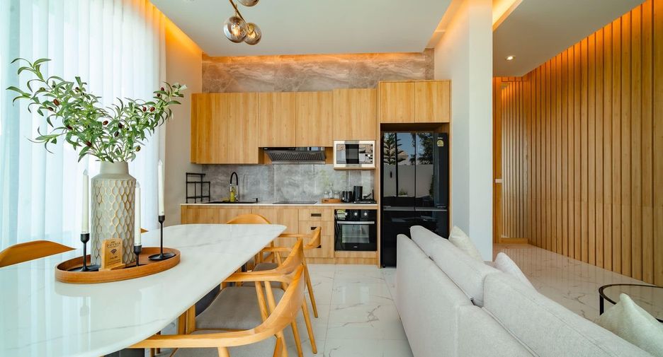 For sale and for rent 4 bedrooms villa in Thalang, Phuket