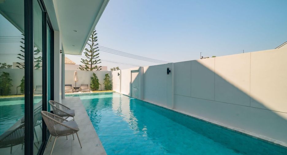 For sale and for rent 4 bedrooms villa in Thalang, Phuket