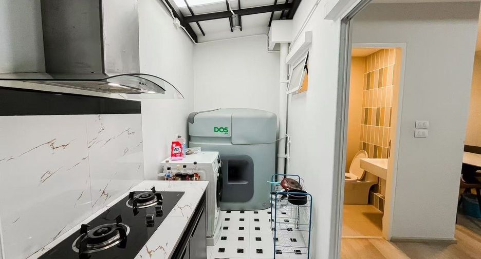 For rent 2 bedrooms townhouse in Prawet, Bangkok