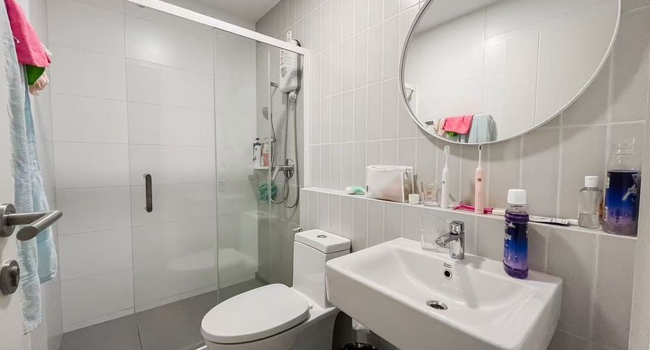 For rent 2 bedrooms townhouse in Prawet, Bangkok