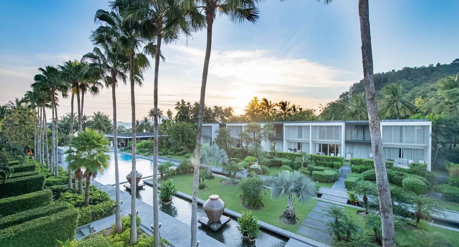 For sale 3 bedrooms condo in Thalang, Phuket