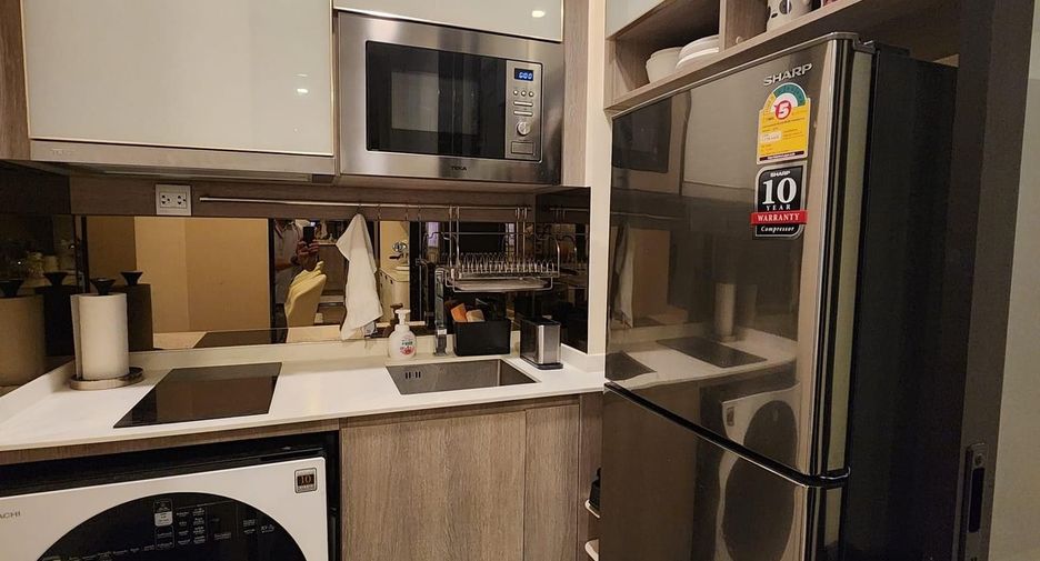 For sale 1 bed condo in Ratchathewi, Bangkok
