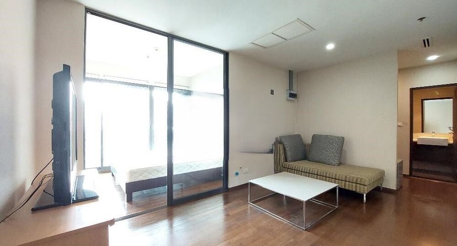 Wohnung zum Kauf mit 1 Zimmer in Khlong Toei, Bangkok