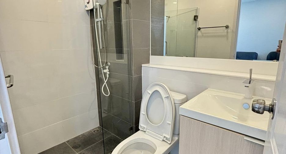 For sale 2 bedrooms condo in Ratchathewi, Bangkok