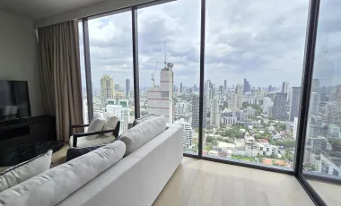 Condo en alquiler de 3 habitaciones en Khlong Toei, Bangkok