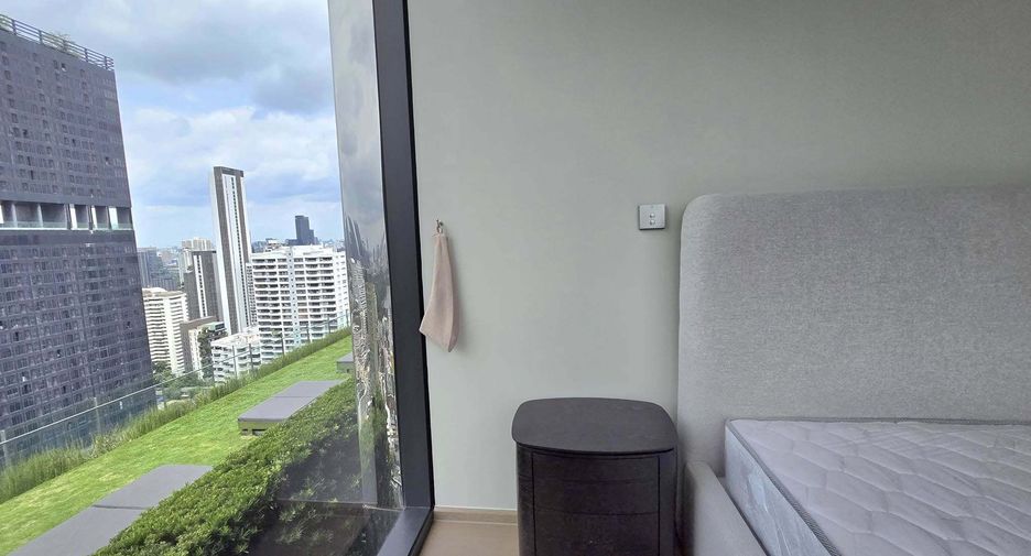 Wohnung zur Miete mit 3 Zimmer in Khlong Toei, Bangkok