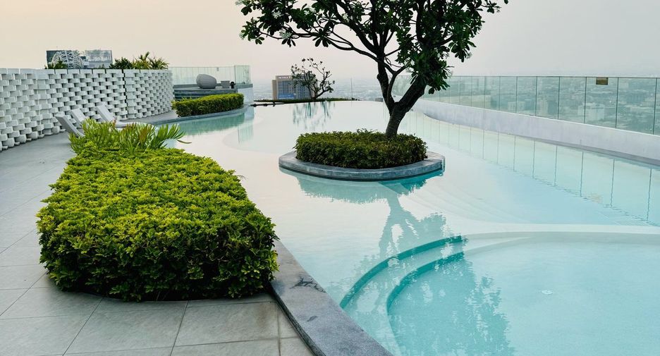 Condo en venta de 2 habitaciones en Watthana, Bangkok