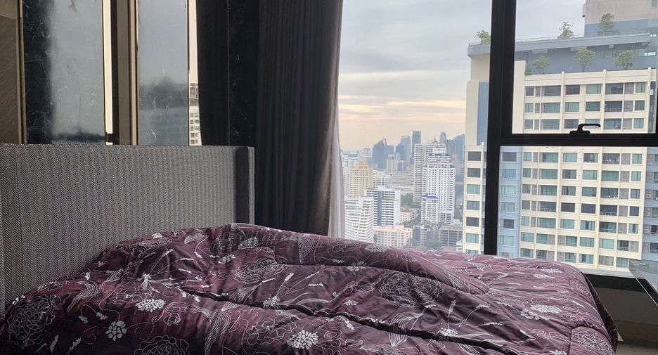 For rent 2 bedrooms condo in Watthana, Bangkok