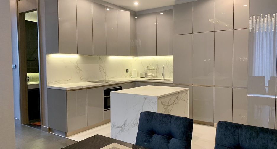 For rent 2 bedrooms condo in Watthana, Bangkok