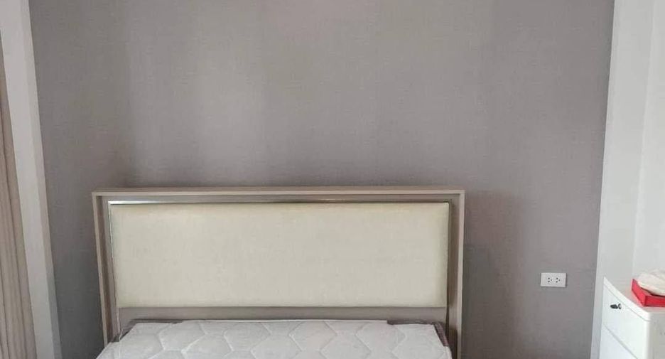 For rent 3 bedrooms townhouse in Mueang Samut Prakan, Samut Prakan