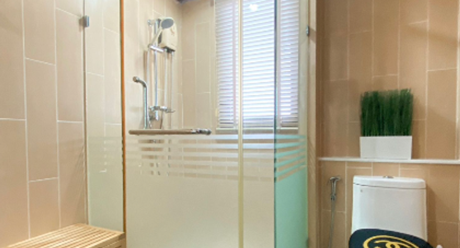 For sale 2 bedrooms condo in Mueang Phuket, Phuket