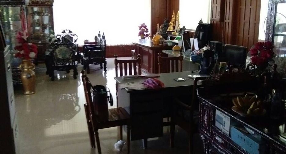 For sale retail Space in Thalang, Phuket
